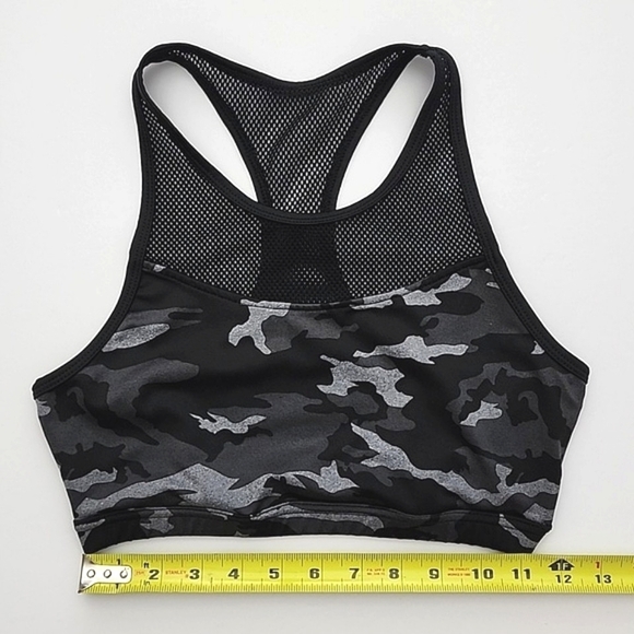 ⭐️3 / $30⭐️ Black Grey Camo High Neck Mesh Racerback Sports Bra  Size Medium - Picture 9 of 10